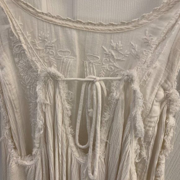Boho Free People White Embroidered Tank Top Size Small - Picture 4 of 8